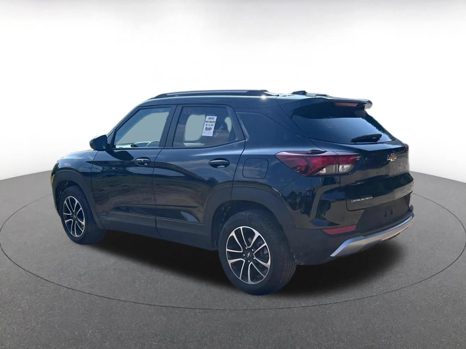 Thumbnail: 2025 Chevrolet TrailBlazer - 12