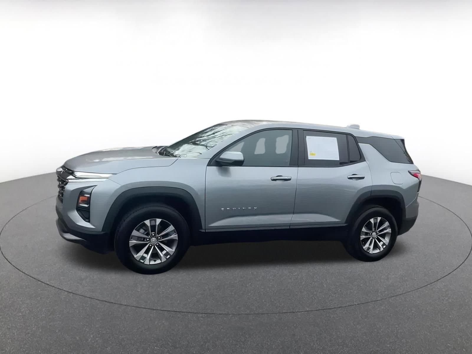 Thumbnail: 2025 Chevrolet Equinox - 8