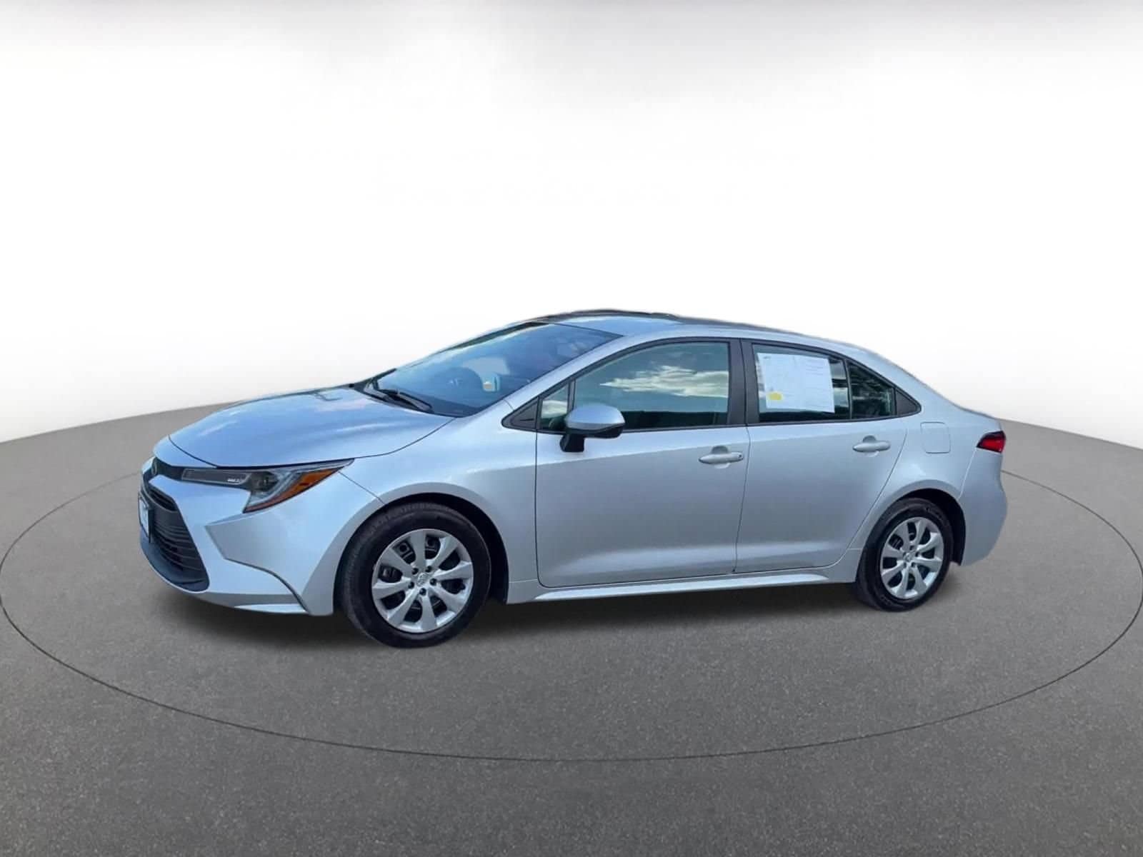 Thumbnail: 2025 Toyota Corolla - 8