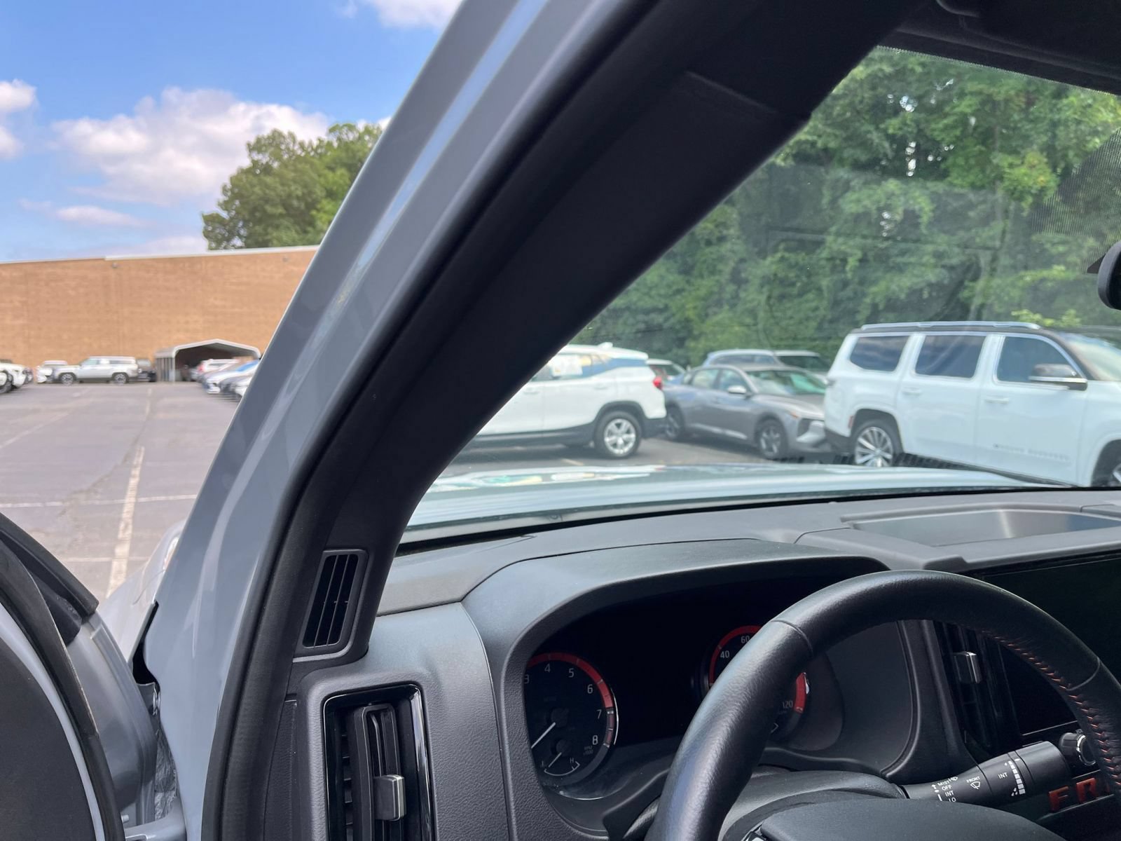 Thumbnail: 2026 Nissan Frontier - 29