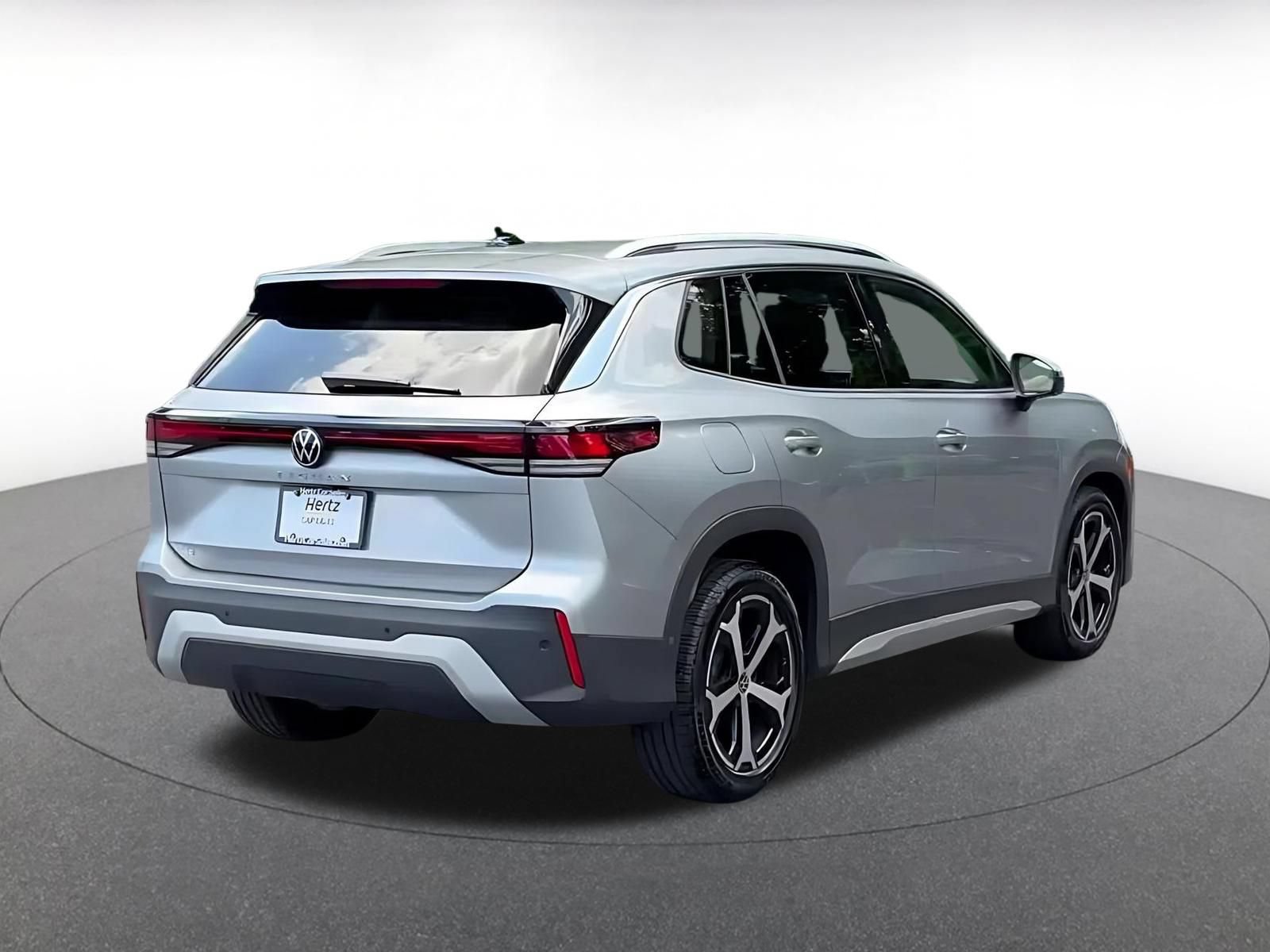 Thumbnail: 2026 Volkswagen Tiguan - 14