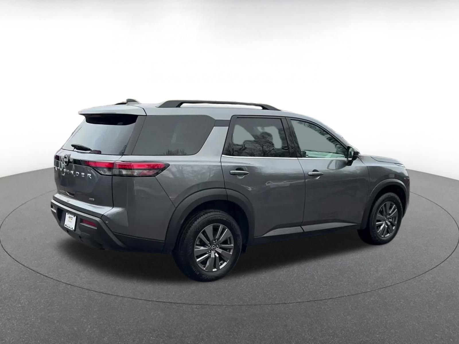 Thumbnail: 2025 Nissan Pathfinder - 15