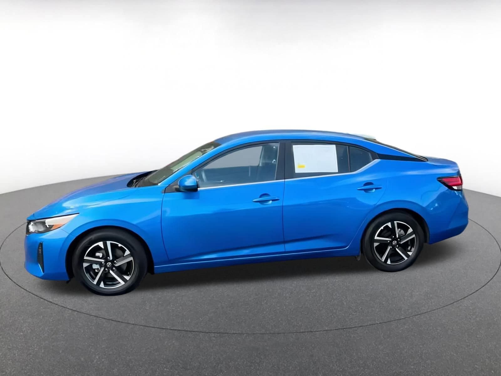 Thumbnail: 2025 Nissan Sentra - 8