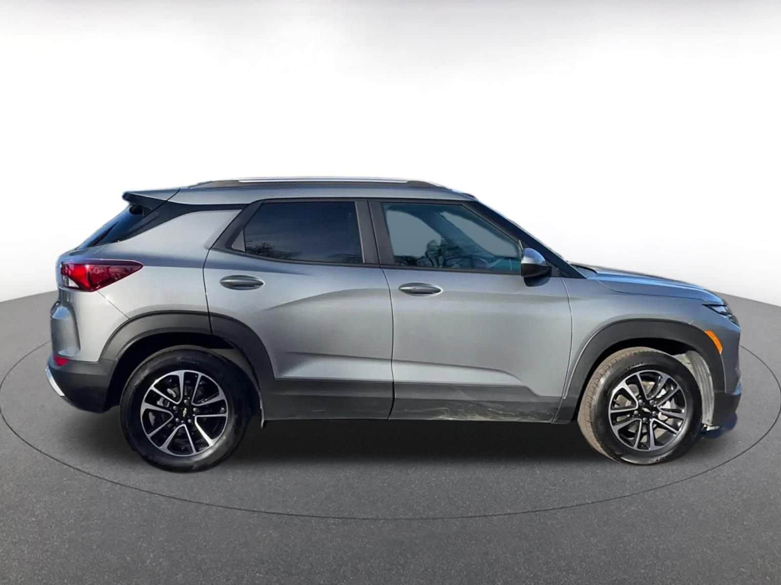 Thumbnail: 2025 Chevrolet TrailBlazer - 16