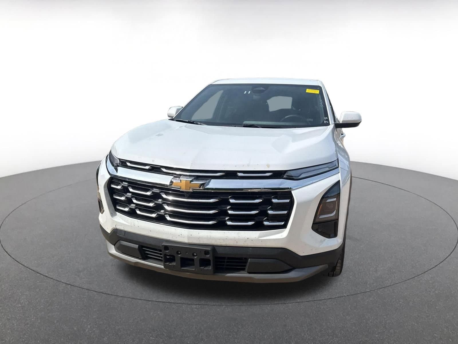 Thumbnail: 2025 Chevrolet Equinox - 10