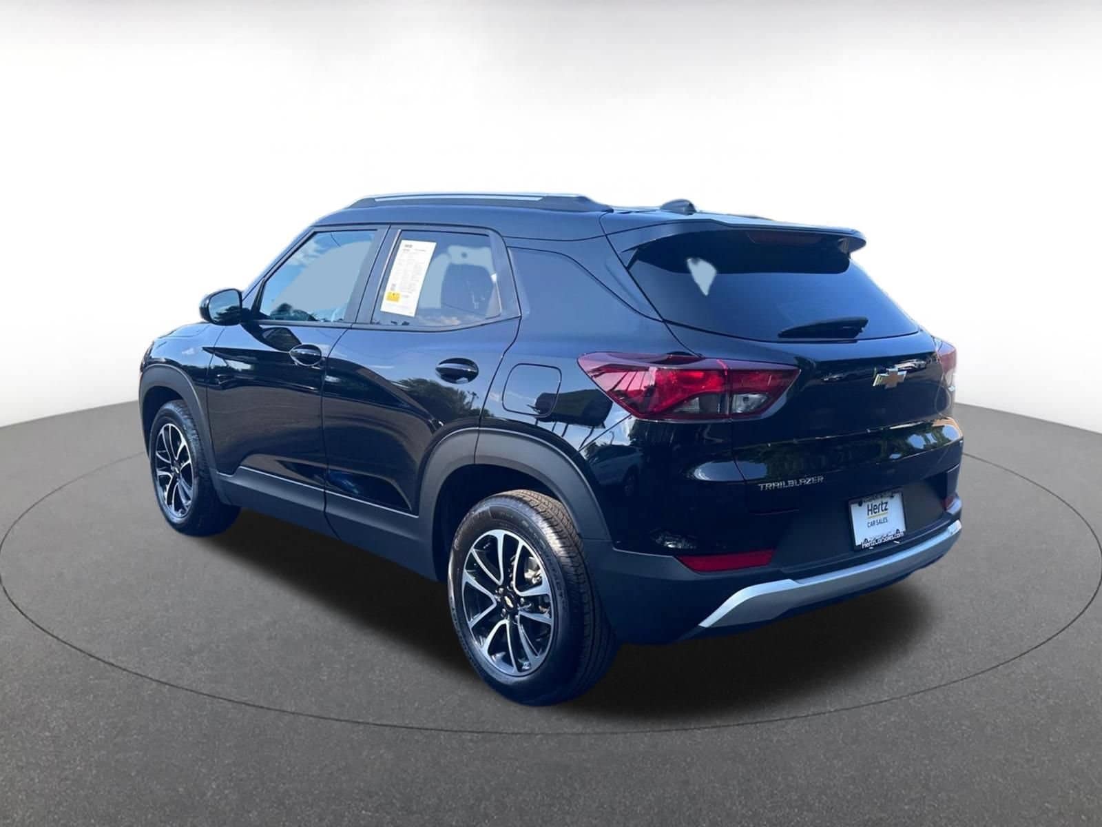 Thumbnail: 2025 Chevrolet TrailBlazer - 15