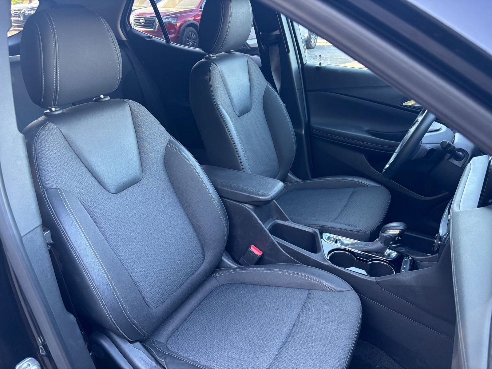 Thumbnail: 2025 Buick Encore GX - 35