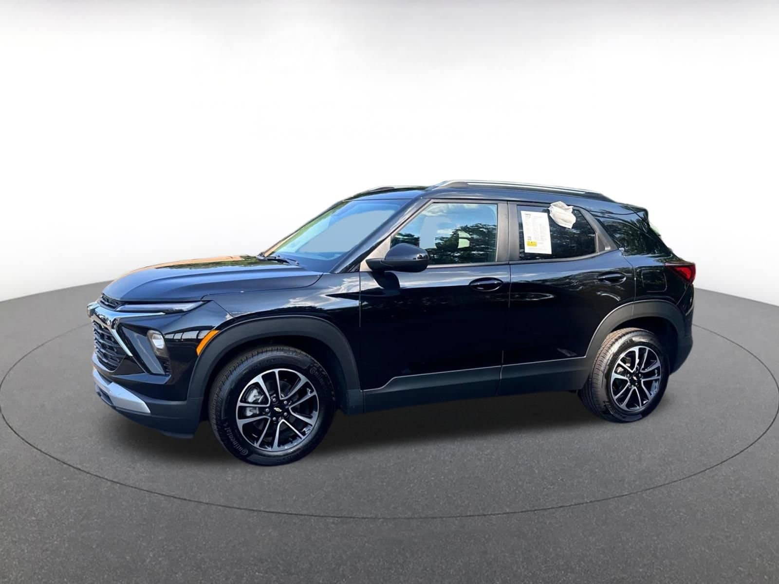 Thumbnail: 2025 Chevrolet TrailBlazer - 9