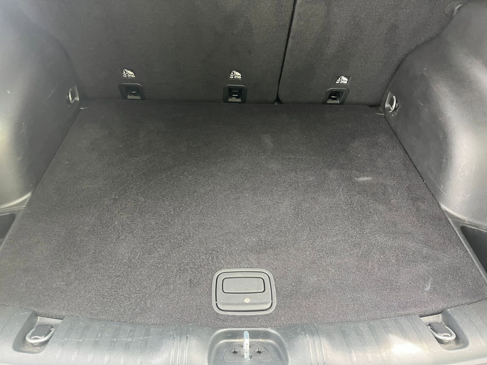 Thumbnail: 2025 Jeep Compass - 32