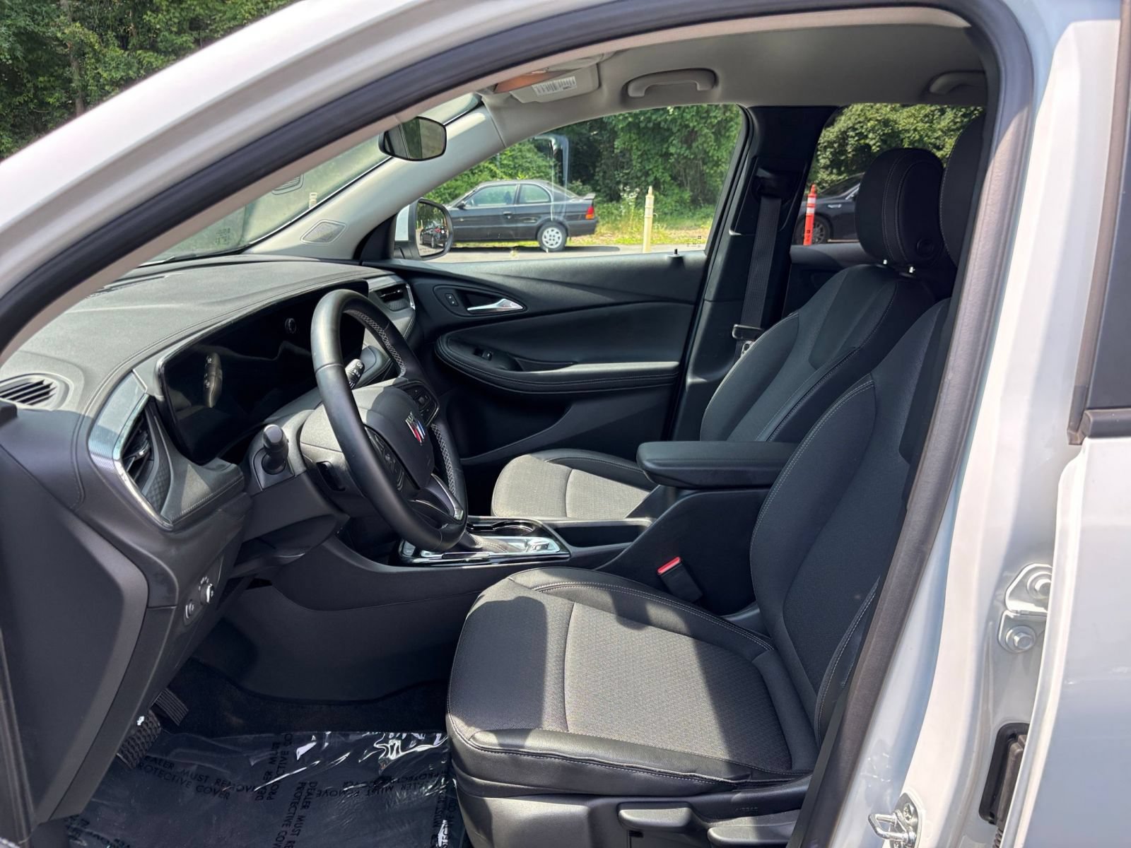 Thumbnail: 2025 Buick Encore GX - 25