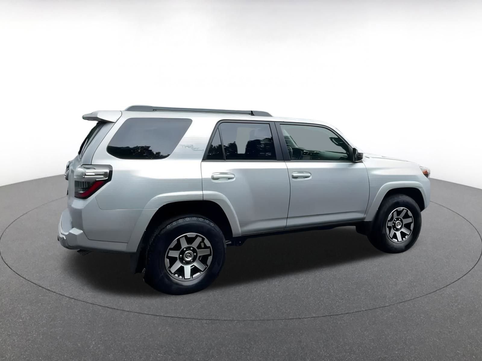 Thumbnail: 2024 Toyota 4Runner - 15