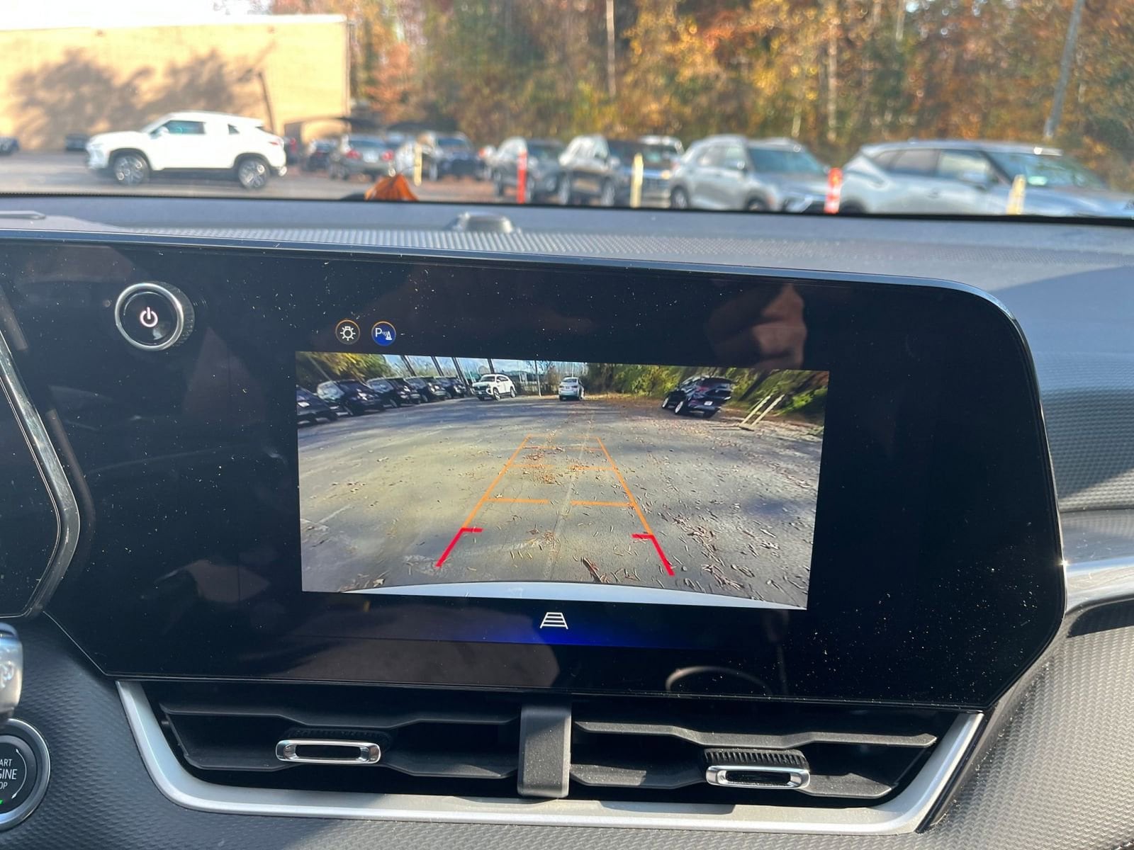 Thumbnail: 2025 Chevrolet Equinox - 17