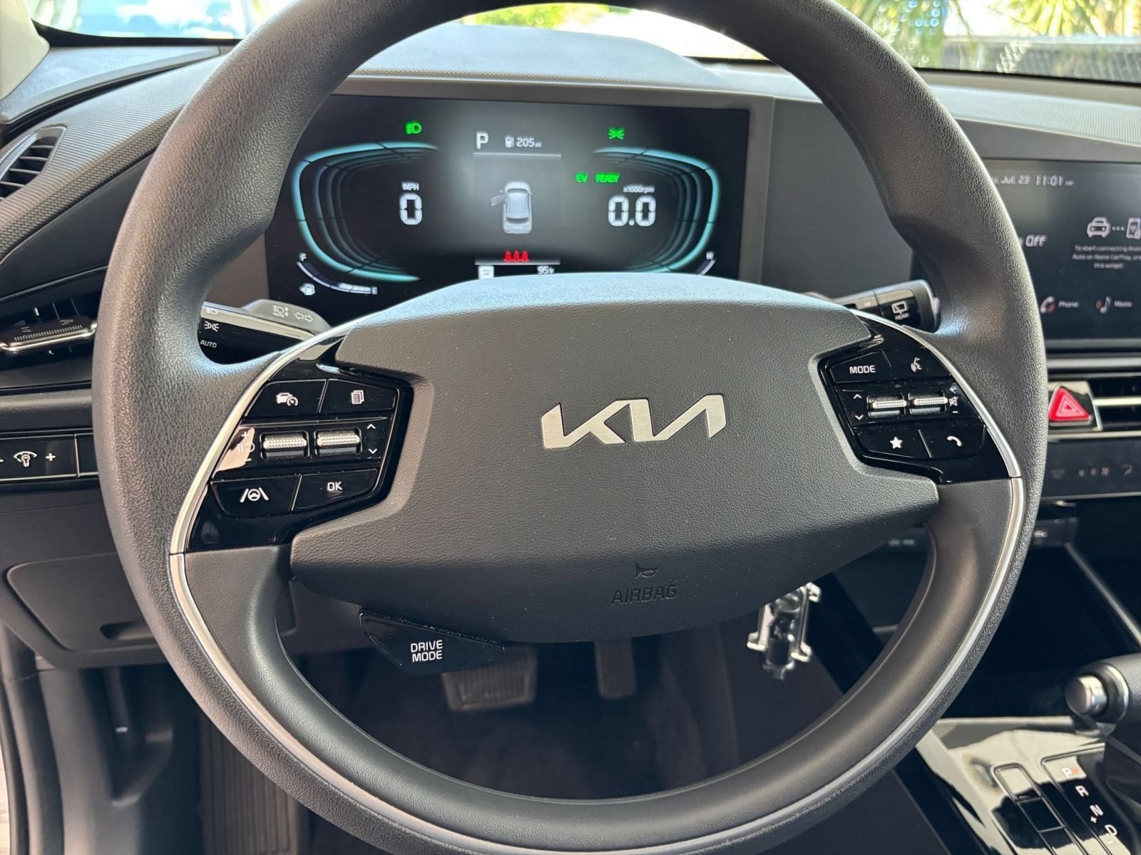 Thumbnail: 2026 Kia Niro - 28