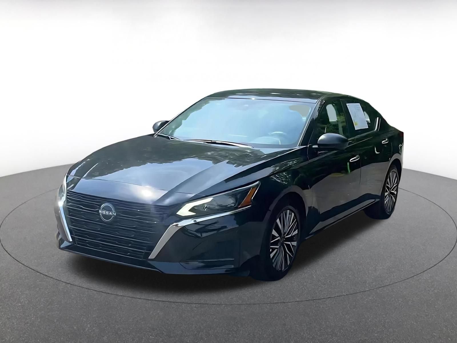 Thumbnail: 2025 Nissan Altima - 11