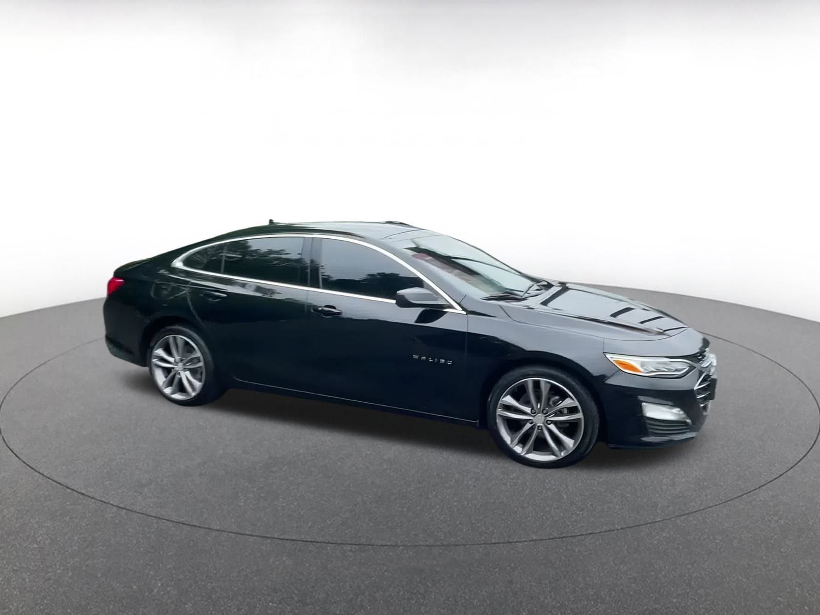 Thumbnail: 2024 Chevrolet Malibu - 2