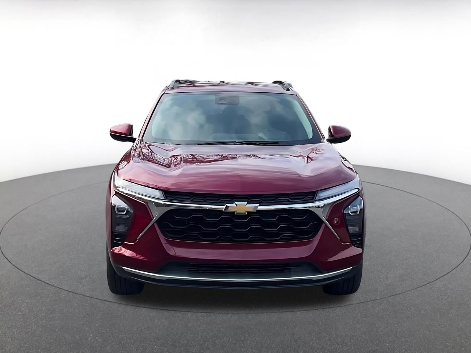 Thumbnail: 2025 Chevrolet Trax - 4