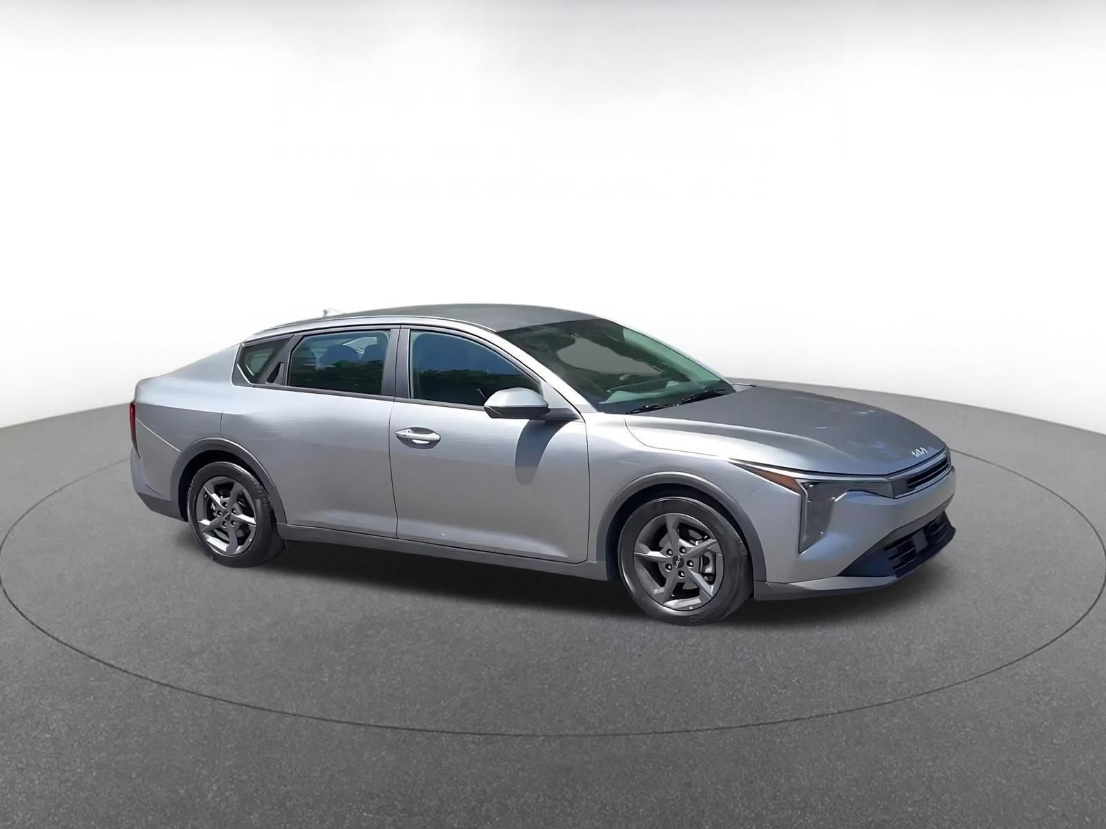 Thumbnail: 2025 Kia K4 - 2