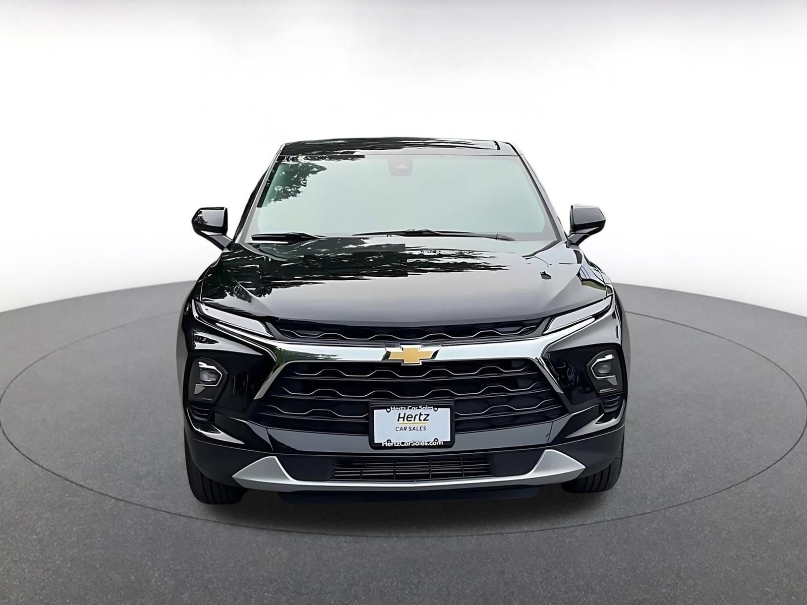 Thumbnail: 2026 Chevrolet Blazer - 3