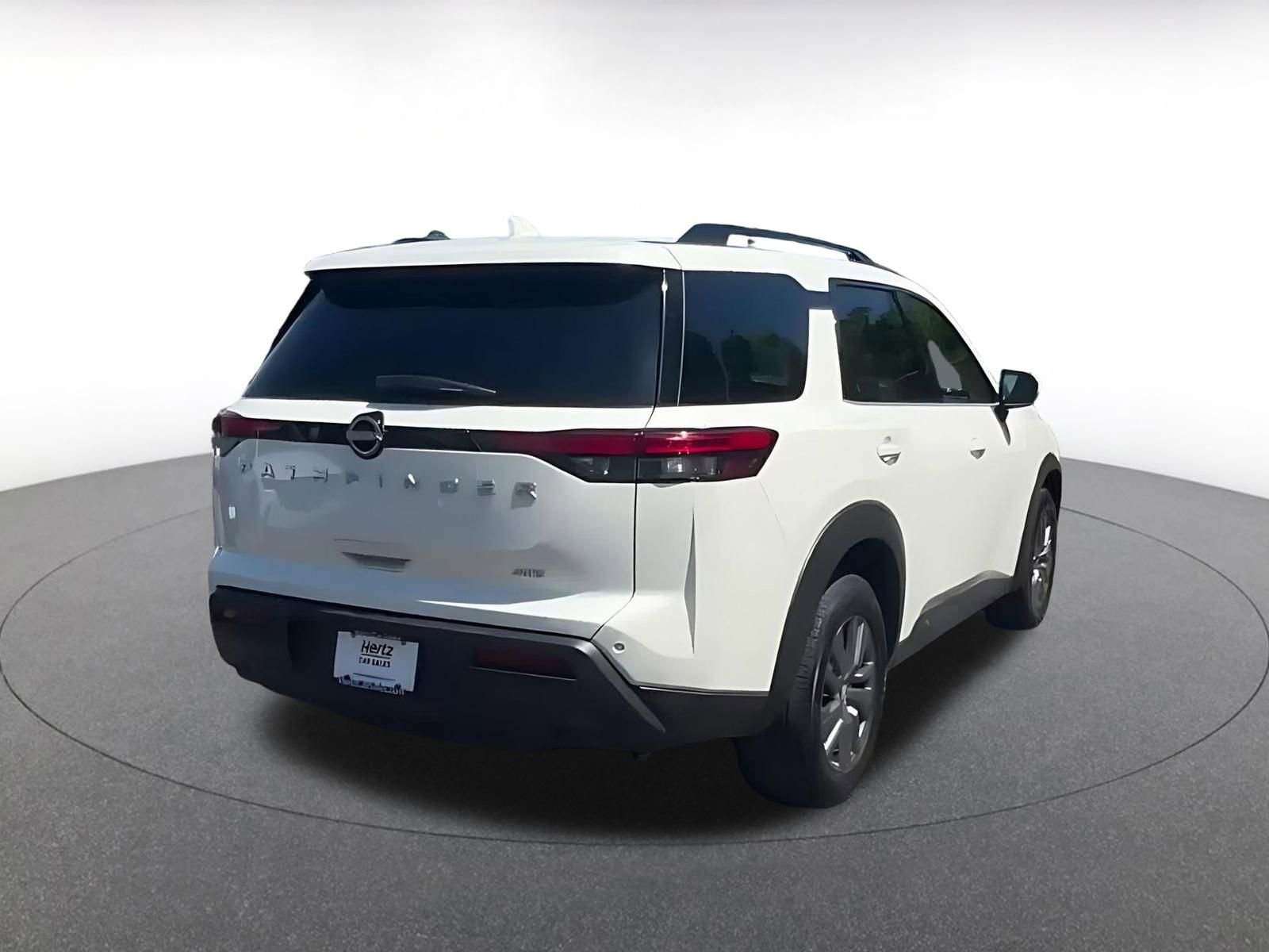 Thumbnail: 2025 Nissan Pathfinder - 15