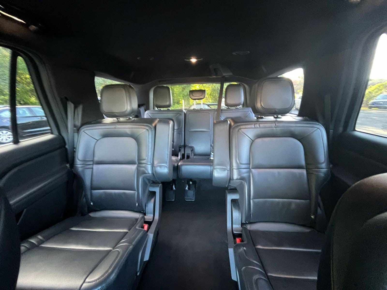 Thumbnail: 2023 Lincoln Navigator - 34