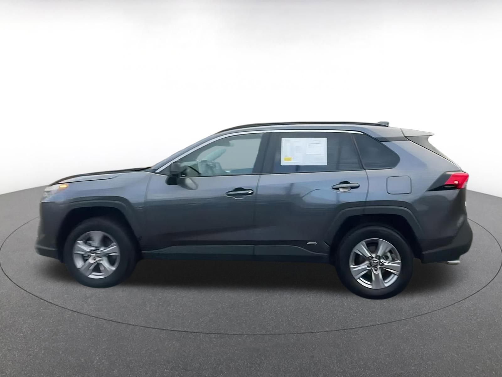 Thumbnail: 2025 Toyota RAV4 - 9