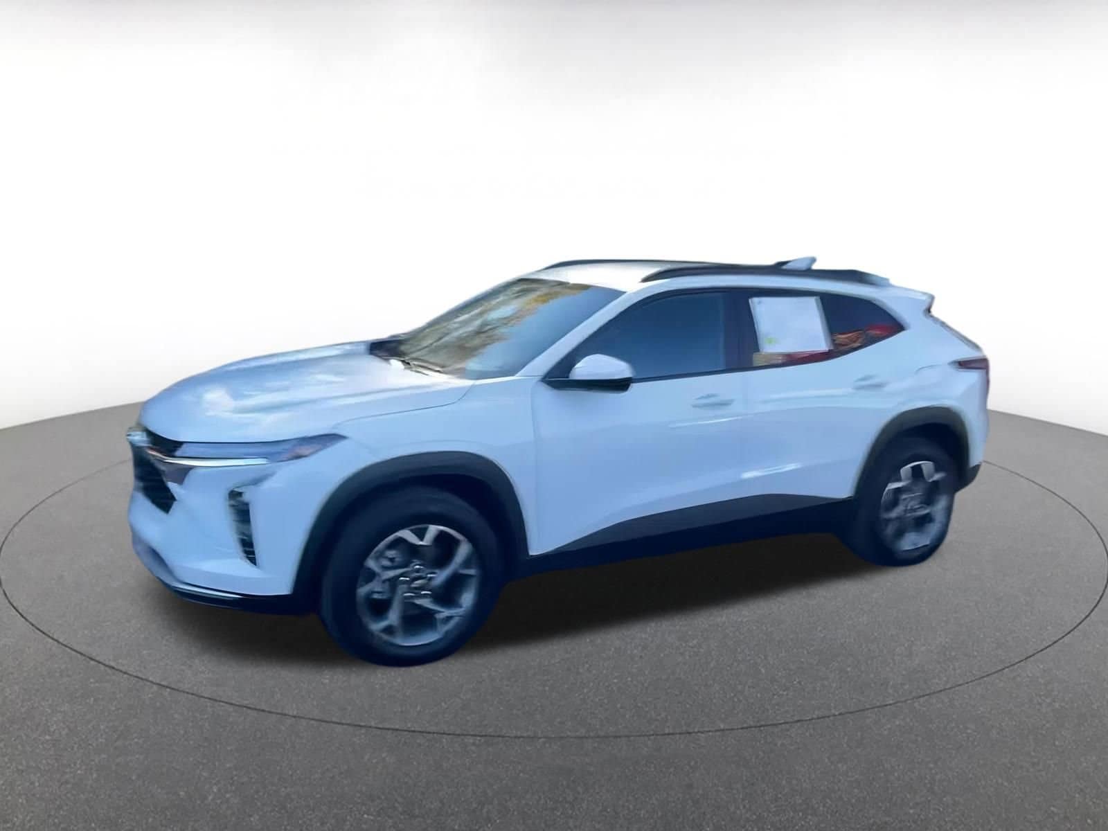 Thumbnail: 2025 Chevrolet Trax - 8