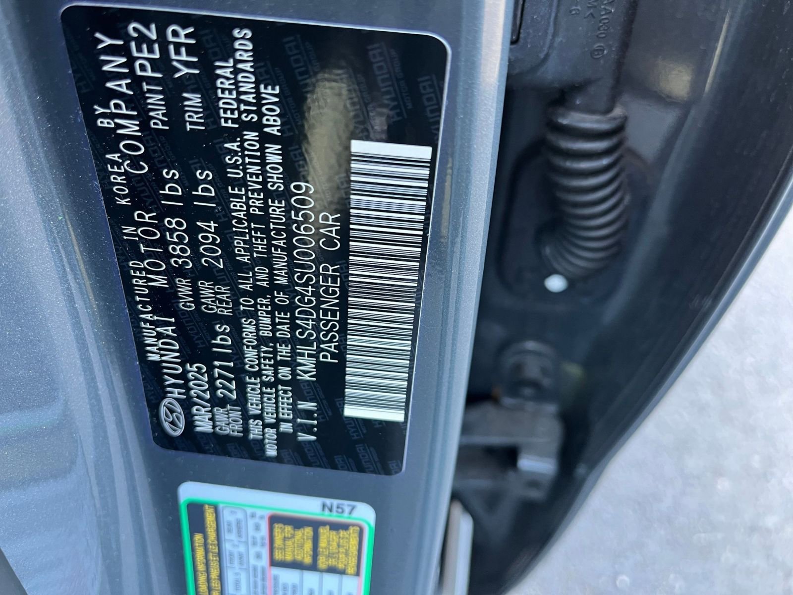 Thumbnail: 2025 Hyundai Elantra - 27