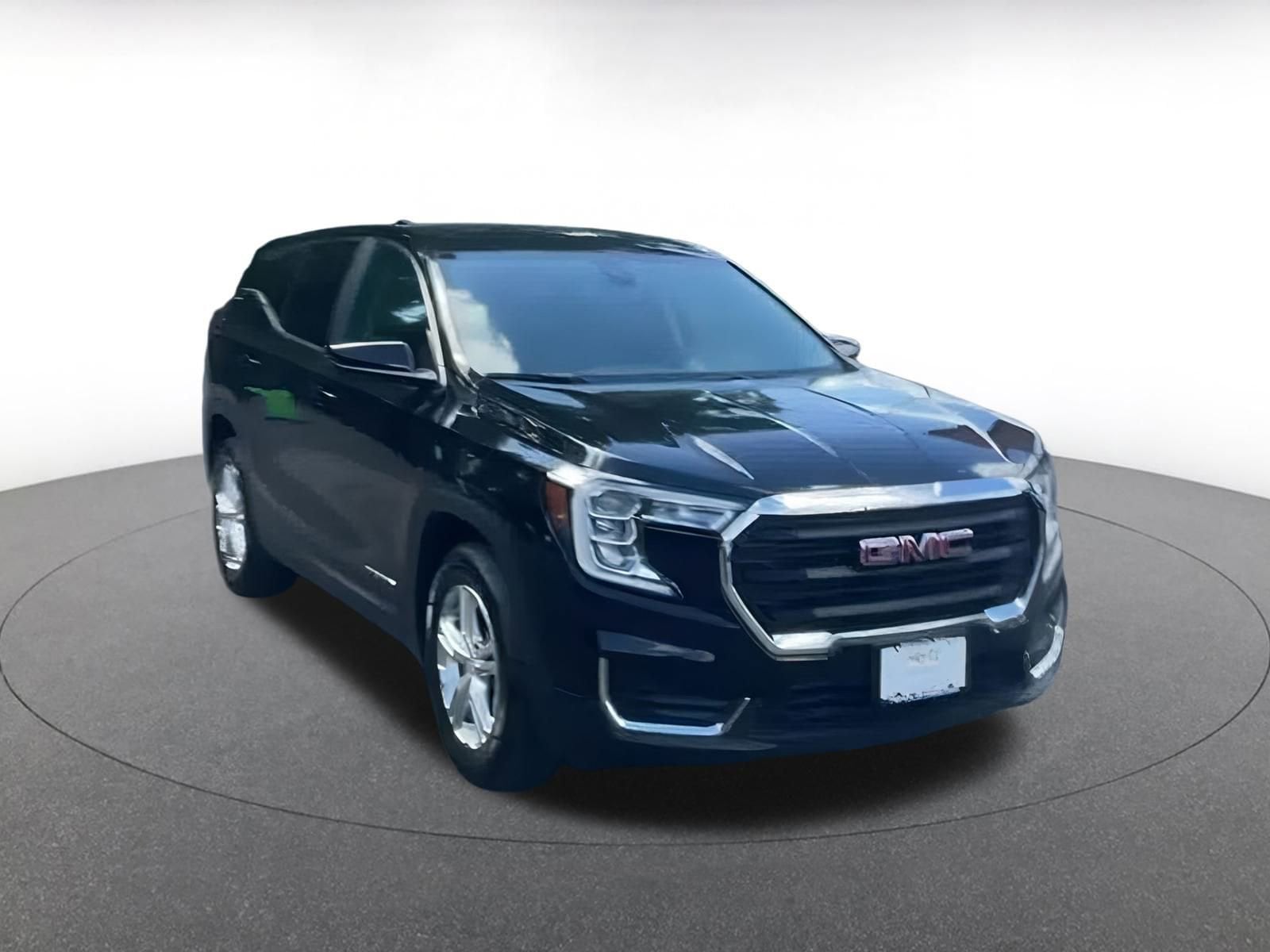Thumbnail: 2024 GMC Terrain - 3
