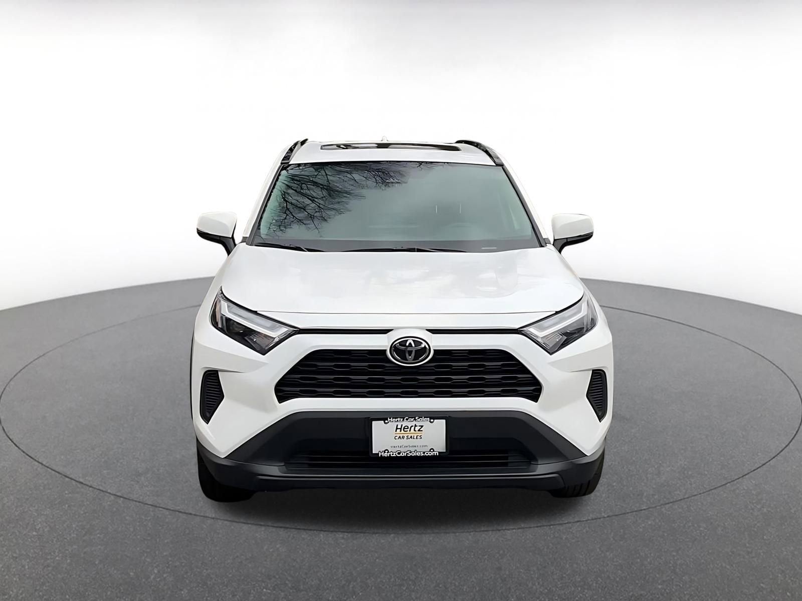 Thumbnail: 2025 Toyota RAV4 - 4