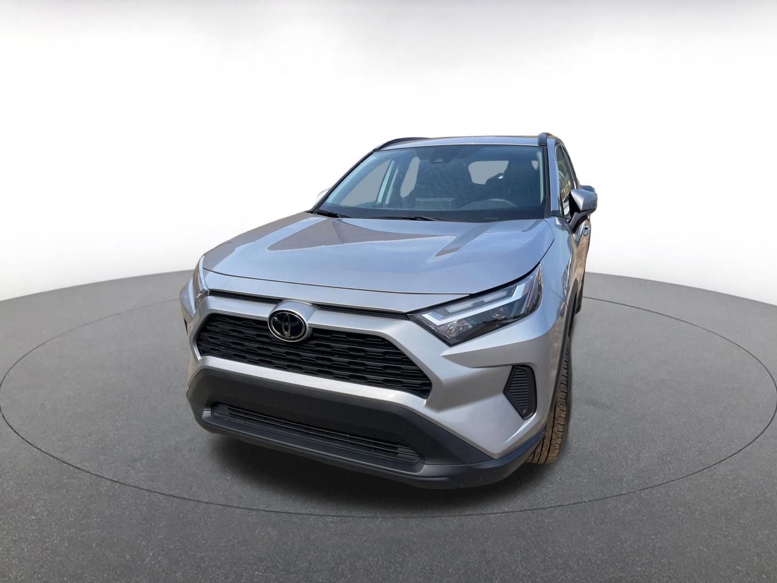 Thumbnail: 2025 Toyota RAV4 - 4