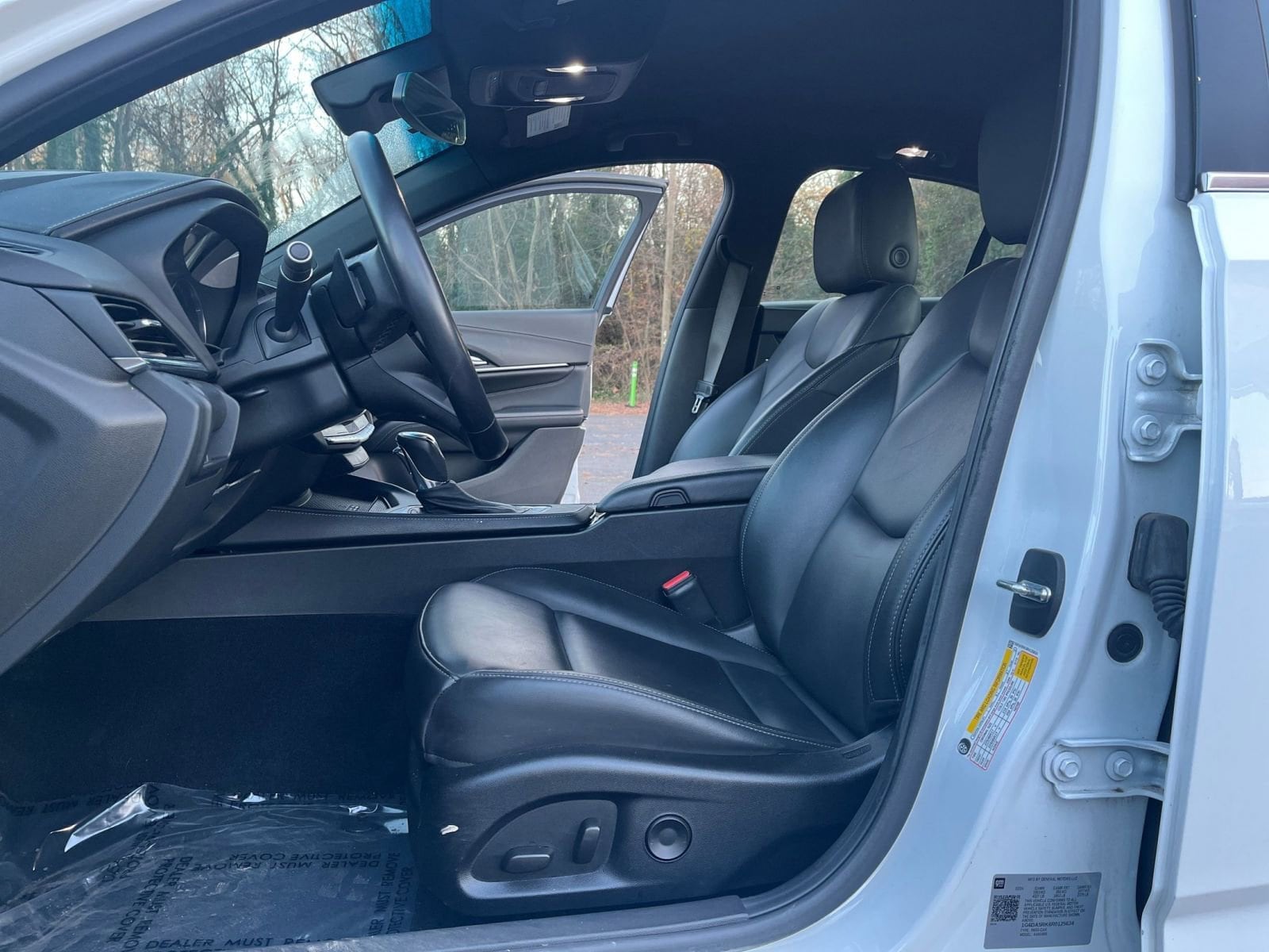 Thumbnail: 2024 Cadillac CT4 - 28