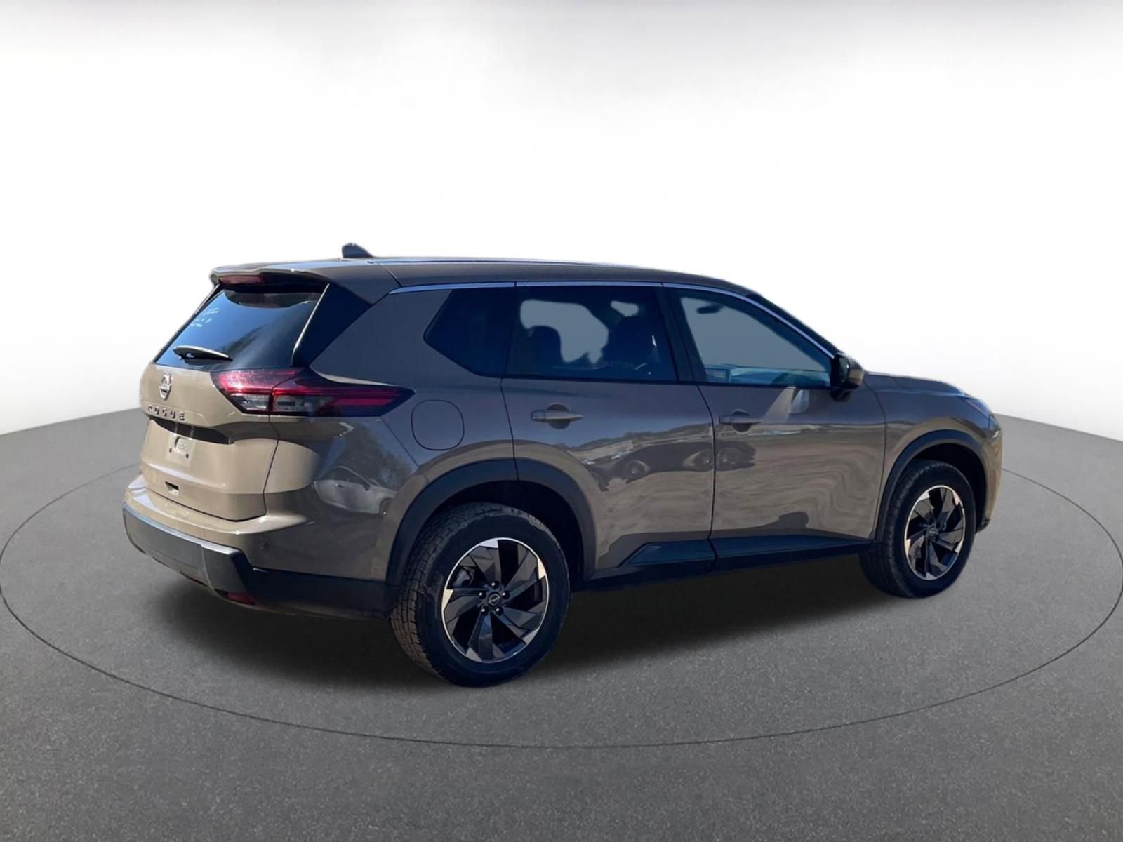 Thumbnail: 2025 Nissan Rogue - 16