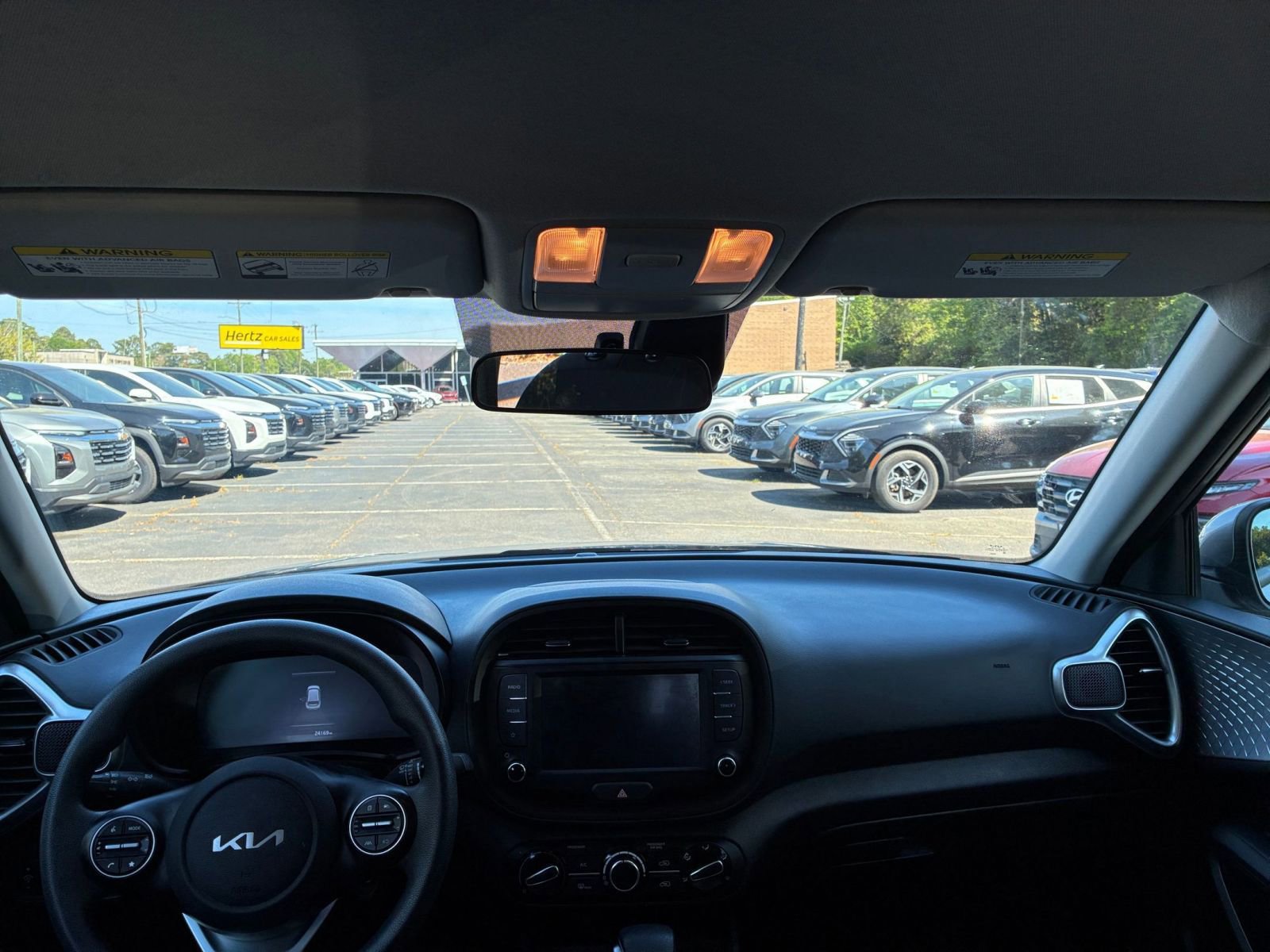 Thumbnail: 2025 Kia Soul - 31