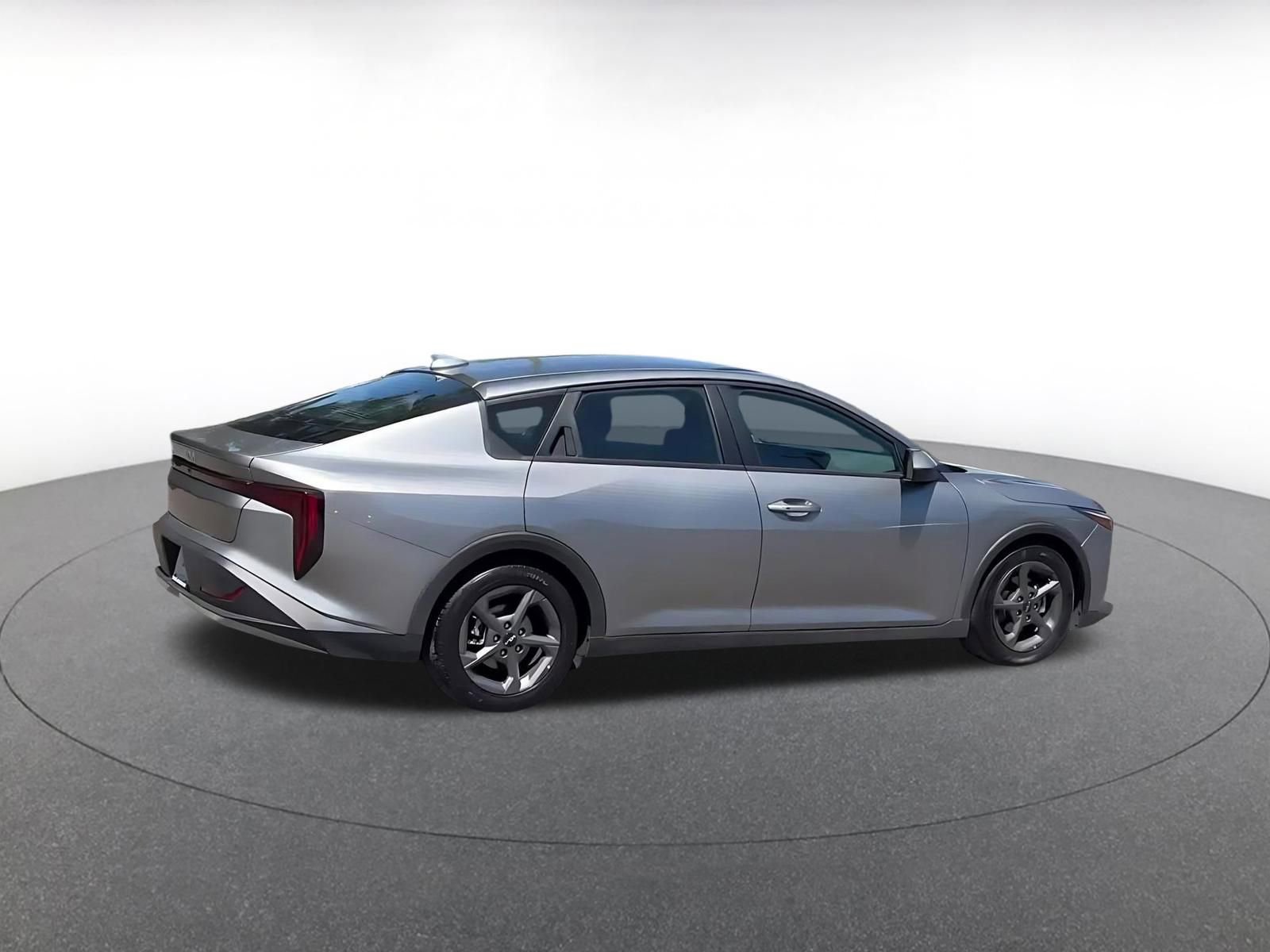 Thumbnail: 2025 Kia K4 - 15