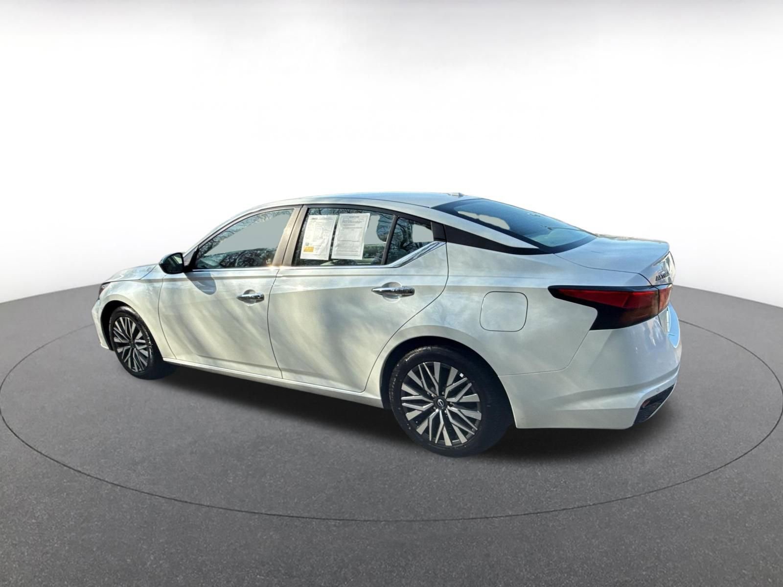 Thumbnail: 2025 Nissan Altima - 11