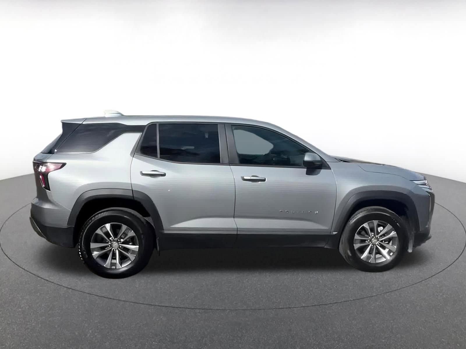 Thumbnail: 2025 Chevrolet Equinox - 9