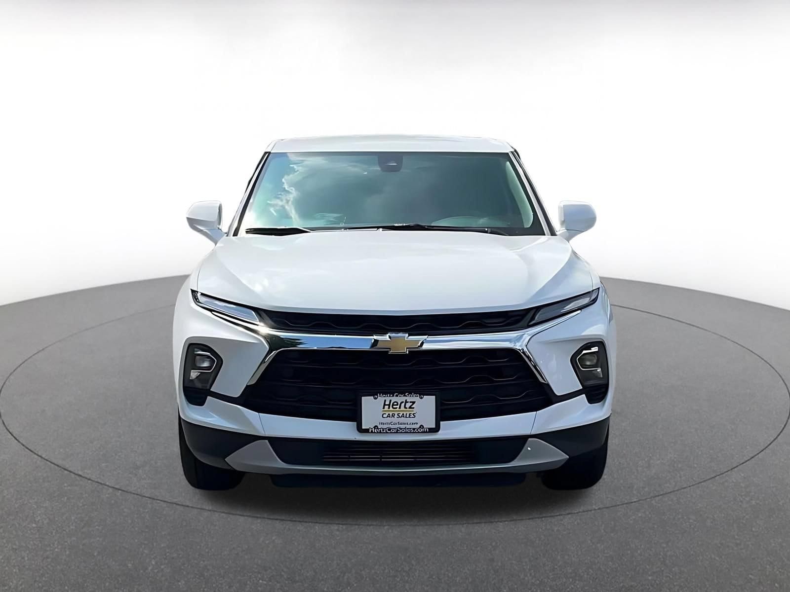 Thumbnail: 2025 Chevrolet Blazer - 4