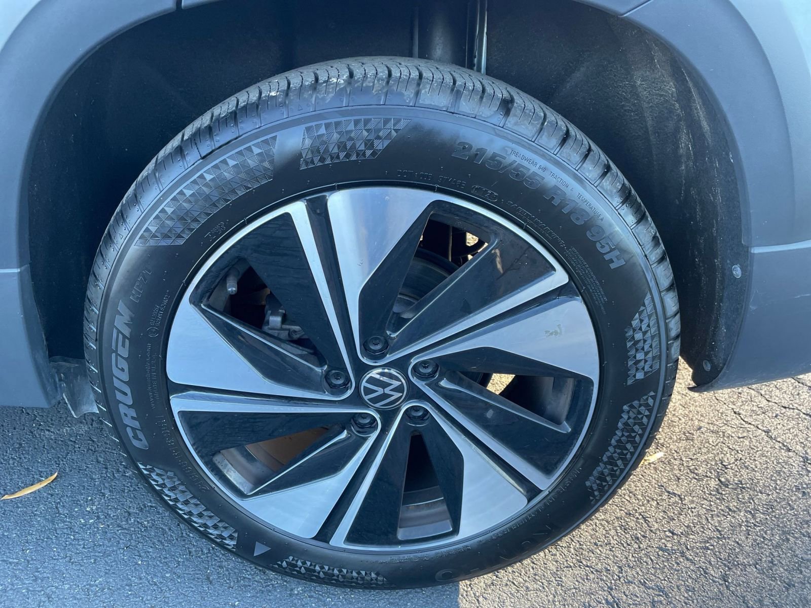 Thumbnail: 2025 Volkswagen Taos - 25