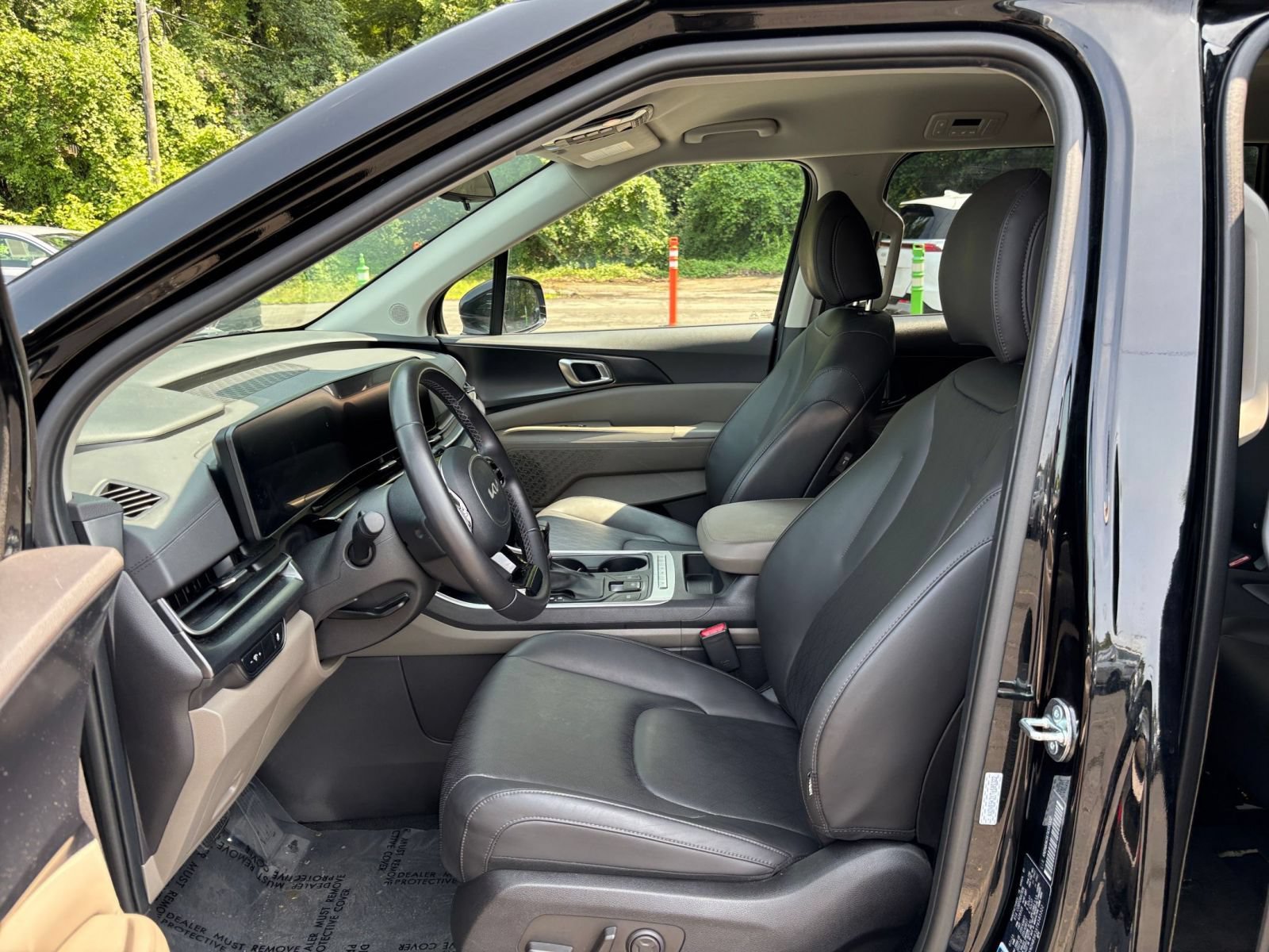 Thumbnail: 2026 Kia Carnival - 28