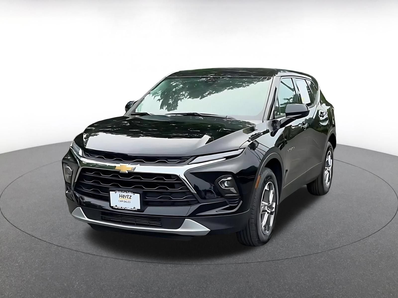 Thumbnail: 2026 Chevrolet Blazer - 4