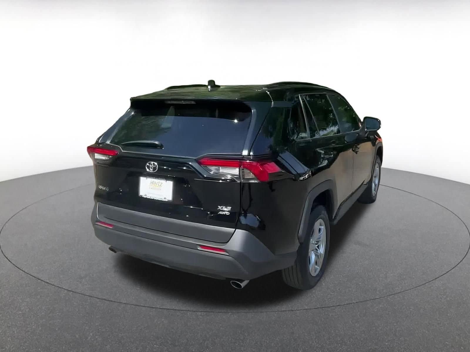 Thumbnail: 2024 Toyota RAV4 - 12