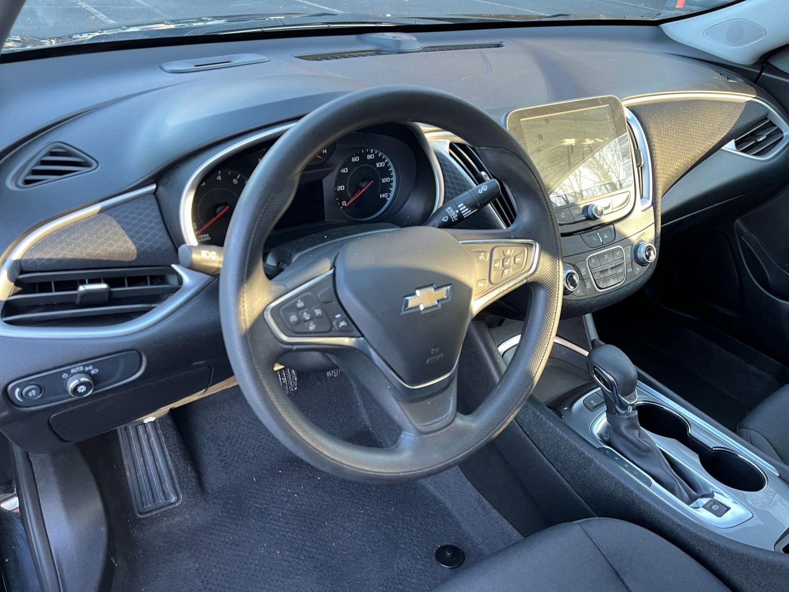 Thumbnail: 2024 Chevrolet Malibu - 28