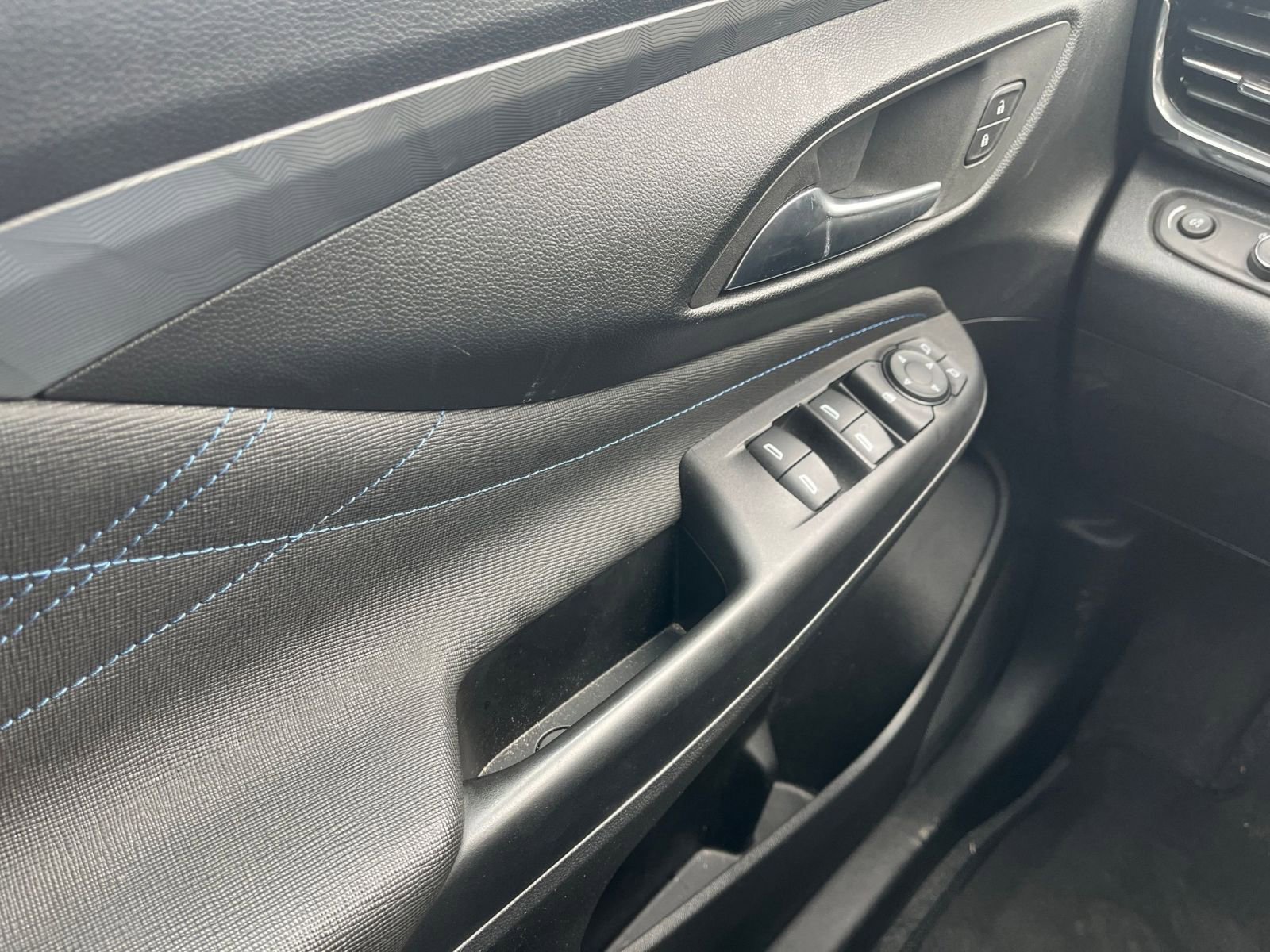 Thumbnail: 2025 Buick Envista - 18