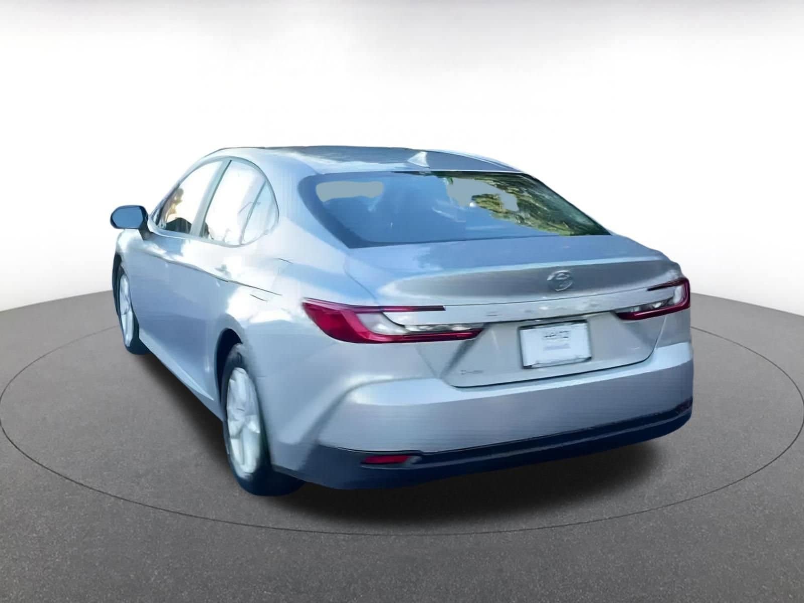Thumbnail: 2025 Toyota Camry - 10