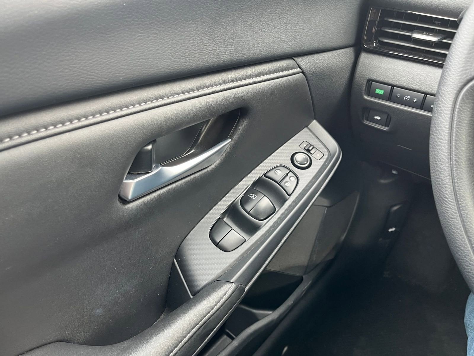 Thumbnail: 2025 Nissan Sentra - 18