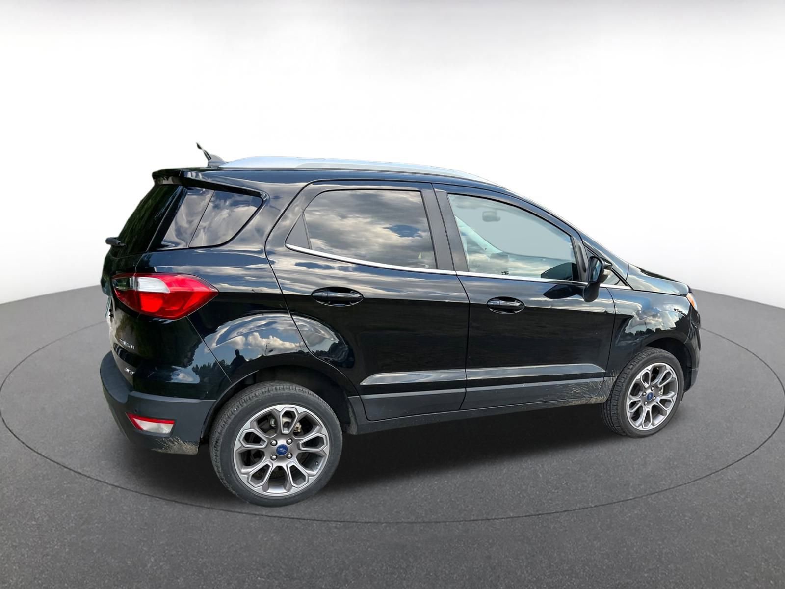 Thumbnail: 2022 Ford EcoSport - 9
