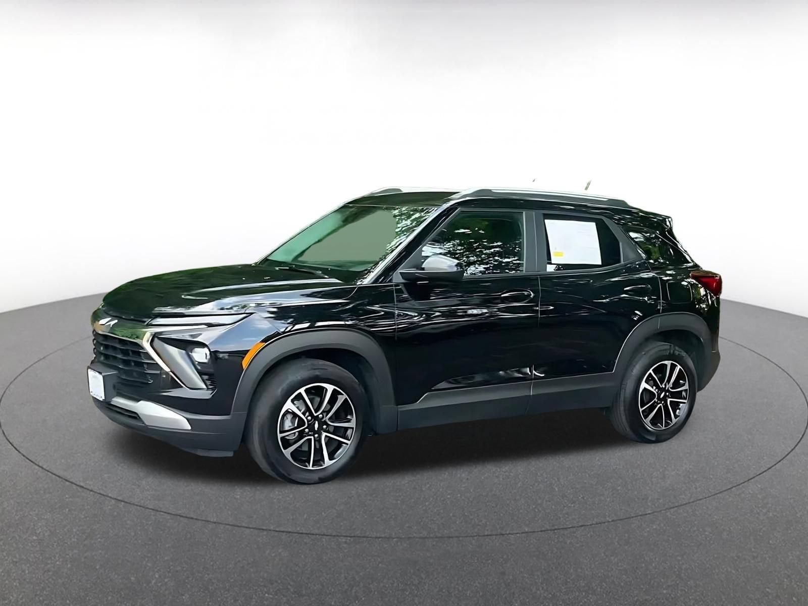 Thumbnail: 2025 Chevrolet TrailBlazer - 8