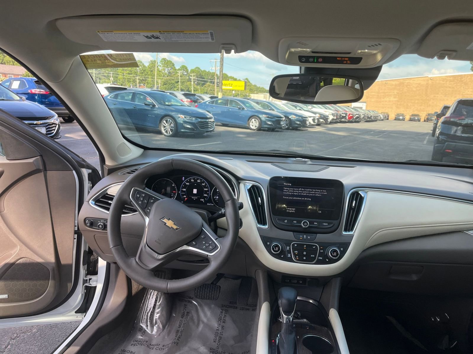 Thumbnail: 2024 Chevrolet Malibu - 30