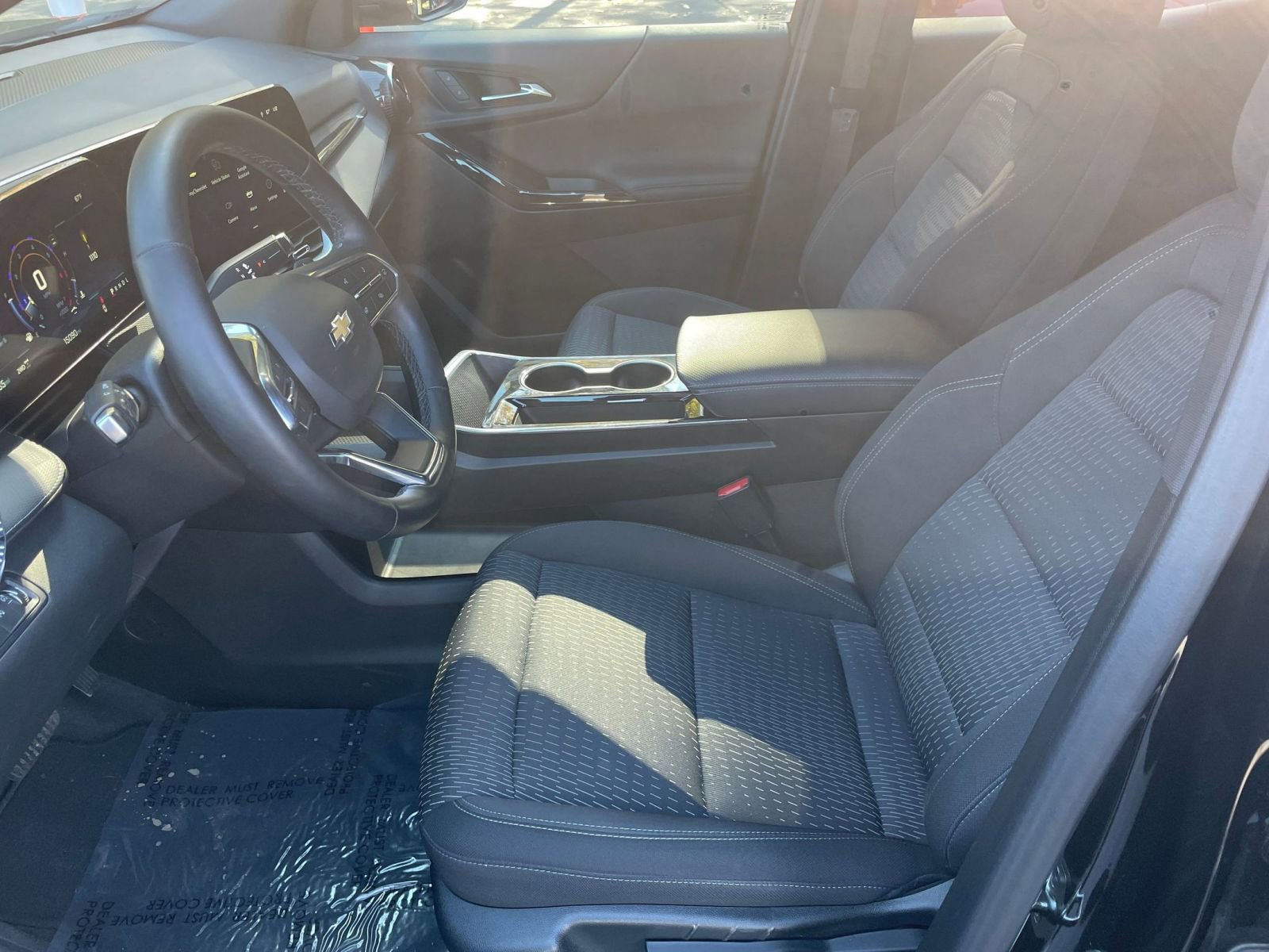 Thumbnail: 2025 Chevrolet Equinox - 23