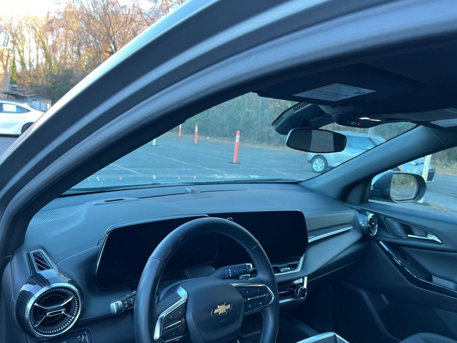 Thumbnail: 2025 Chevrolet Equinox - 33